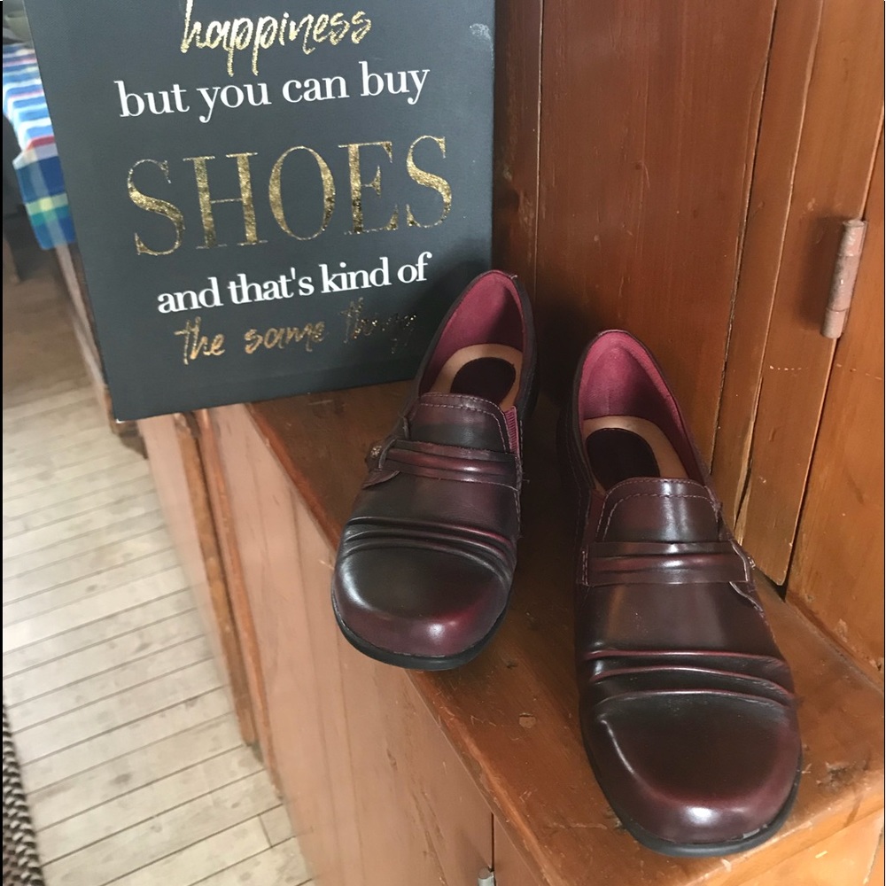 Earth Leather Loafers